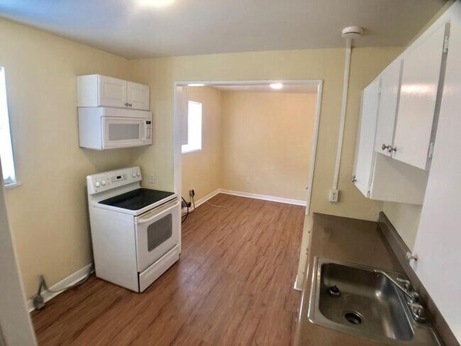 Foto del edificio - 1020 8th St S