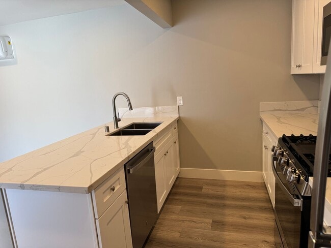 Building Photo - 2987 54th St