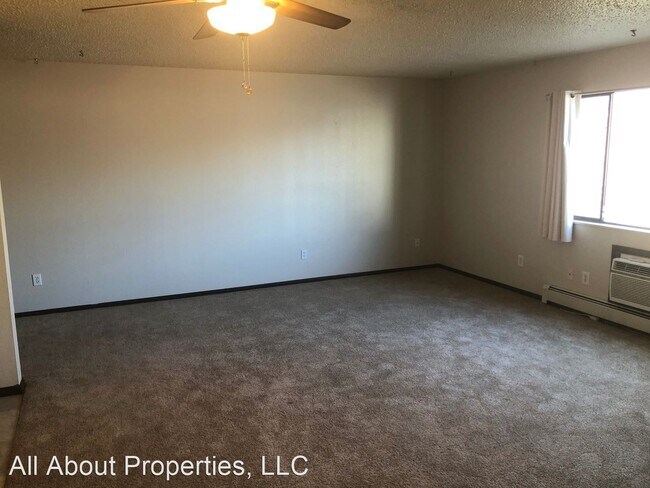 Building Photo - 2 br, 1 bath House - 2825 28th Street Unit 16