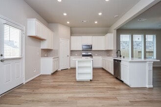 Building Photo - 2642 Settler Hl Dr