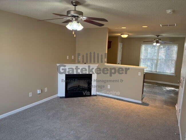 Foto del edificio - 306 Lauren Dr