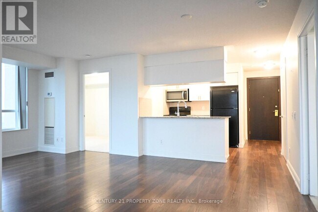 Building Photo - 25 Viking Ln