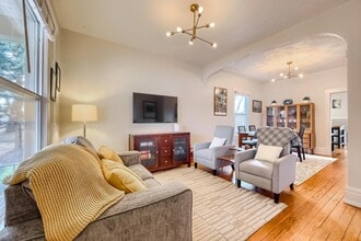 Building Photo - 3039 S Bannock St