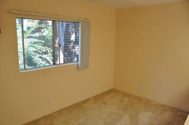 Foto del edificio - 1 bedroom in Los Angeles CA 90028