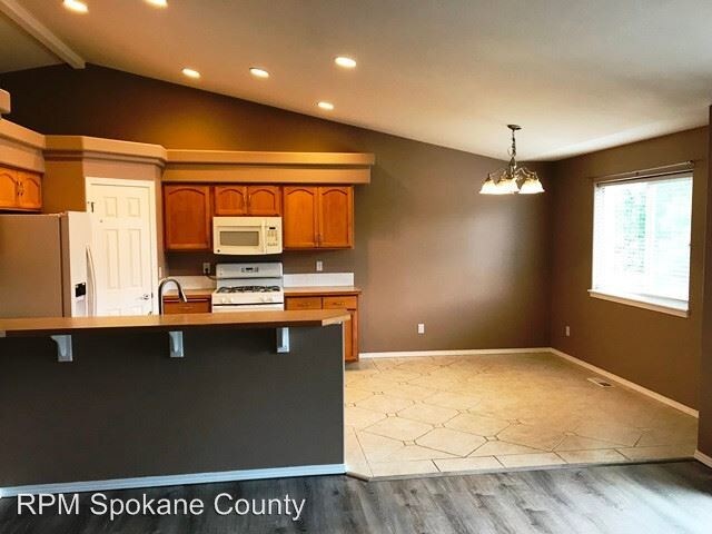 Foto del edificio - 5 br, 3 bath House - 24249 E Sperling Court
