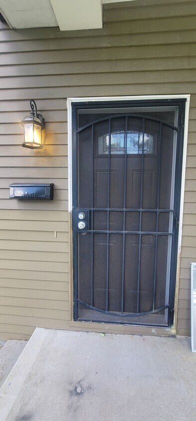 Foto principal - 615 N 22nd St