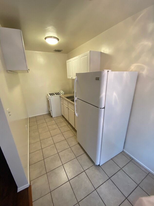 113 Apartments for Rent in Toluca Lake, CA Westside Rentals