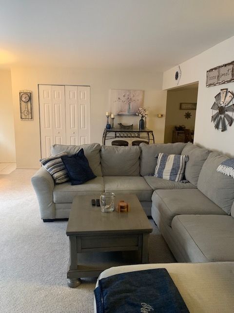 Foto del edificio - 62 Cavendish Dr