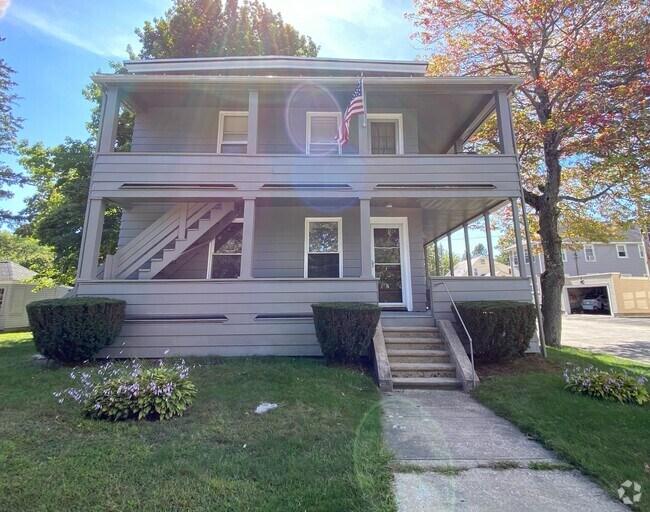 Upper Cleghorn Apartments under 800 Fitchburg, MA 2 Rentals