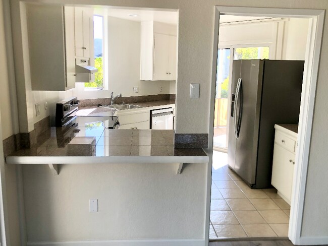 Building Photo - 213 Lower Via Casitas