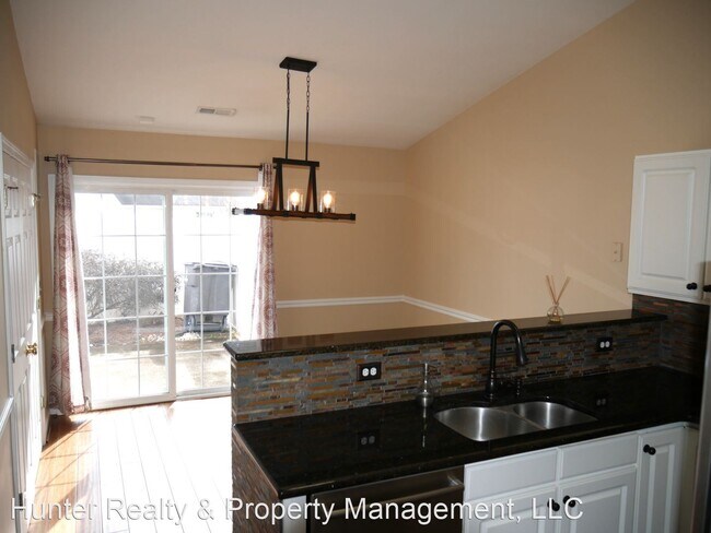 Foto del edificio - 3 br, 2 bath House - 2432 Wynbrook Square ...