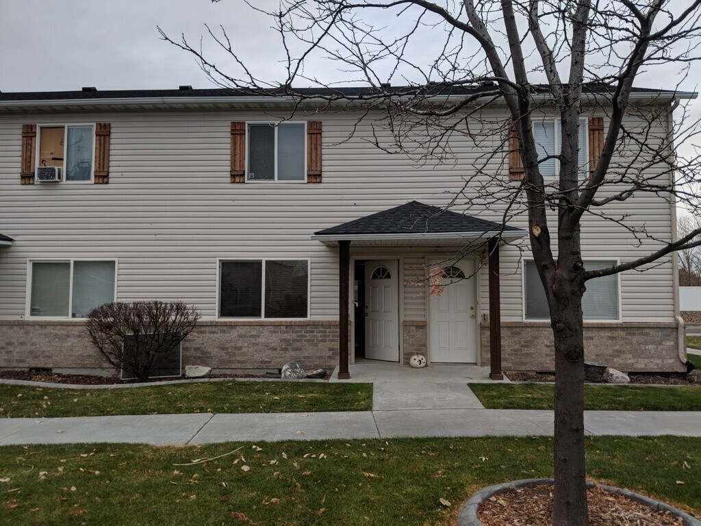 614 Sunflower Rd, Rexburg, ID 83440 Townhome Rentals in Rexburg ID