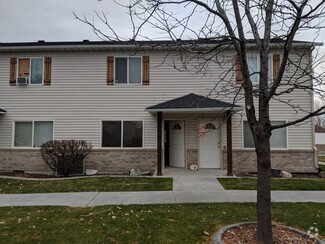 Building Photo - 614 Sunflower Rd