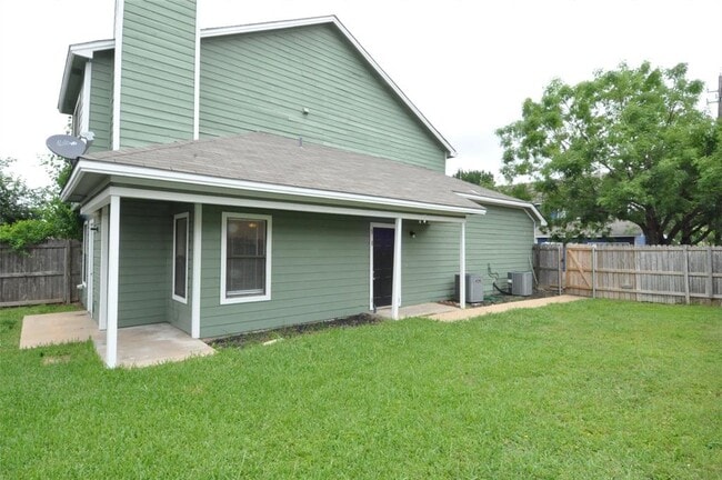 Building Photo - 12304 Abney Dr