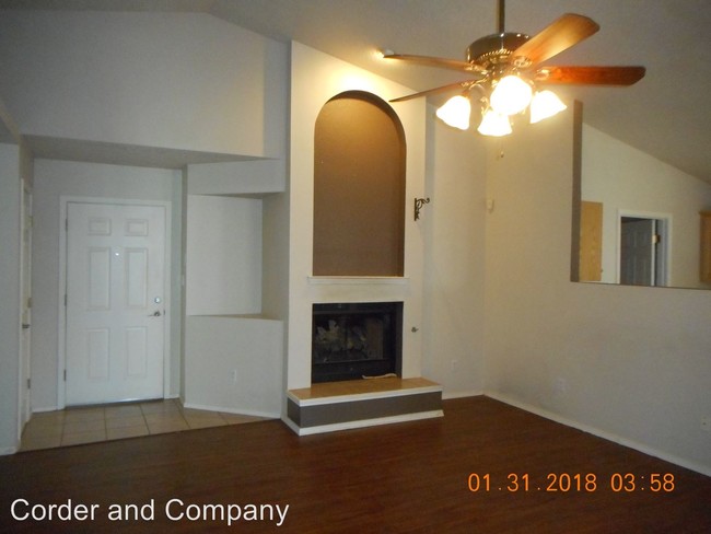 Building Photo - 3 br, 2 bath House - 6108 Summer Ray Rd. NW