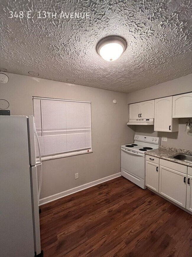 Foto del edificio - 348 E 13th Ave
