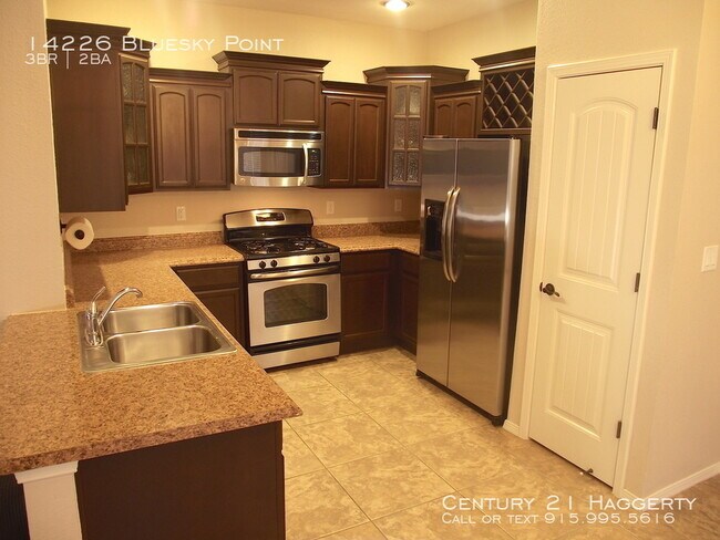 Building Photo - 14226 Bluesky Point Ct