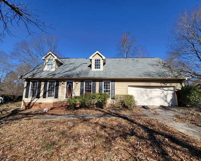 Building Photo - 213 Ashley Dr