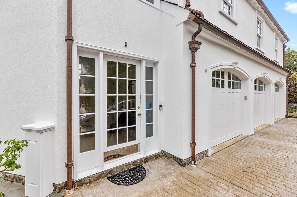 430 Atlantic Ave Unit 2, Cohasset, MA 02025 Room for Rent in Cohasset