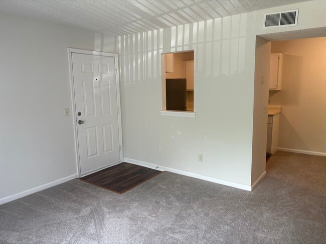 Building Photo - 5639 Hornaday Rd