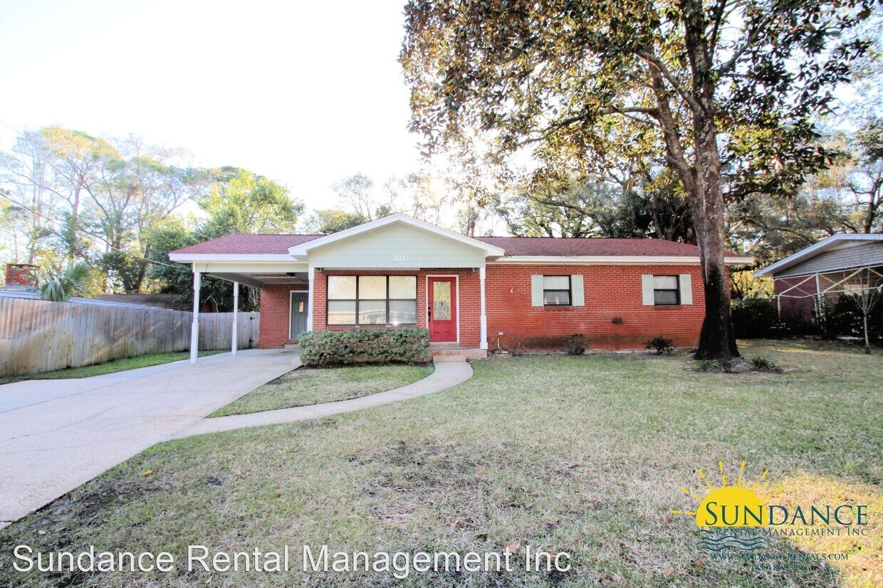 Foto principal - 3 br, 2 bath House - 30 Palmetto Drive