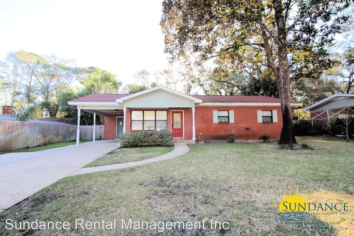 Primary Photo - 3 br, 2 bath House - 30 Palmetto Drive