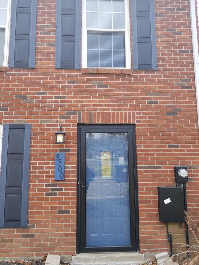 Foto del edificio - 9500 Cedar Lake Dr