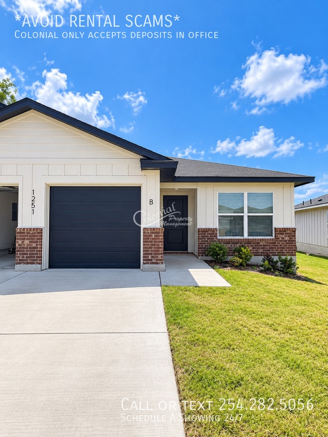 Building Photo - 1251 Concord Dr