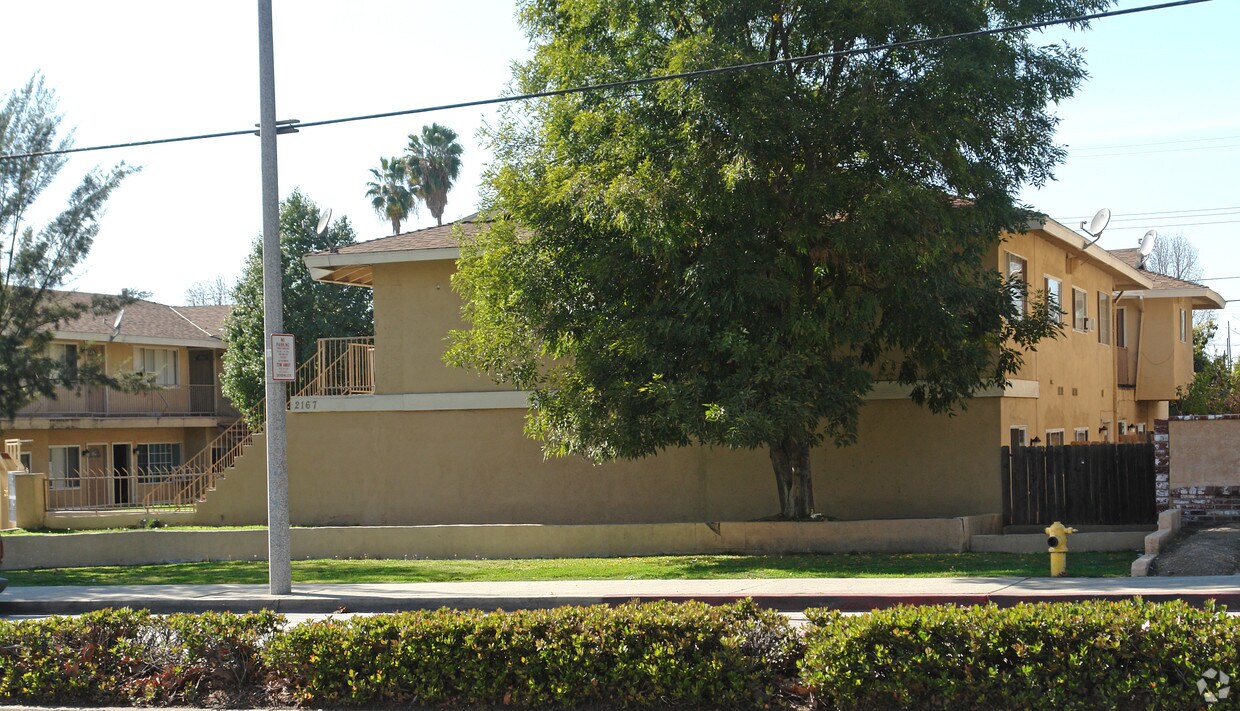 Building Photo - 2167 N Towne Ave