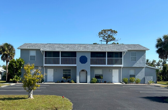 Building Photo - 13413 Pine Needle Ln