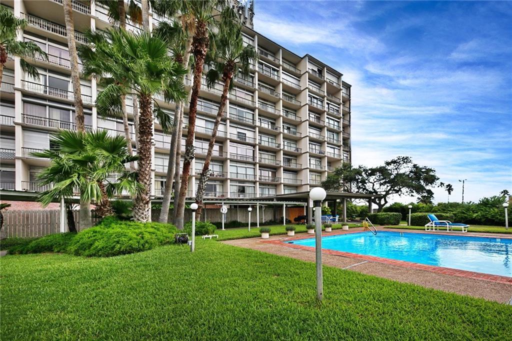 Foto principal - 4600 Ocean Dr