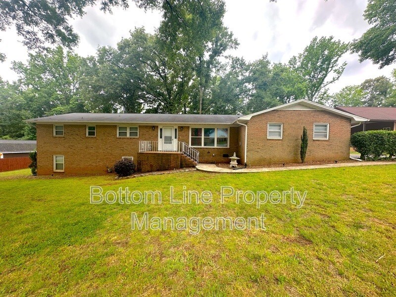 Foto principal - 9419 Brenda Ann Rd