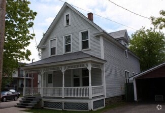 Building Photo - 136 Aberdeen St