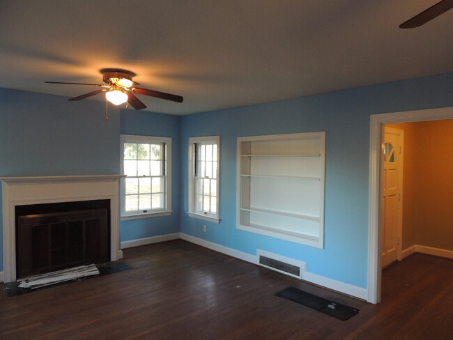 Building Photo - 4508 Taylorsville Rd