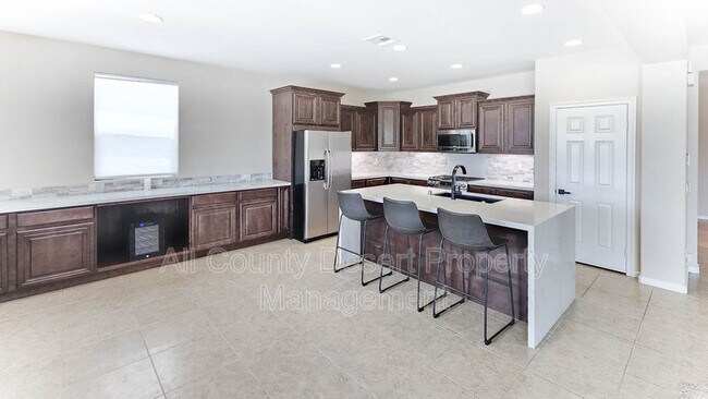 Building Photo - 73806 Picasso Dr