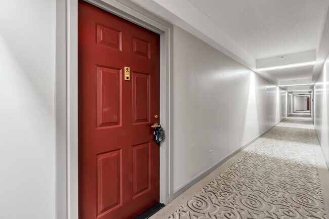 Photo - Luxurious 1 Bed 1 Bath Condo In Vibrant Belvedere