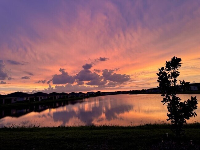 Foto del edificio - 1781 West Palms Drive