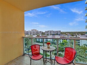 Building Photo - 2501 S Ocean Dr