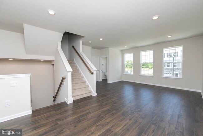 Foto del edificio - 495 Monte Farm Rd