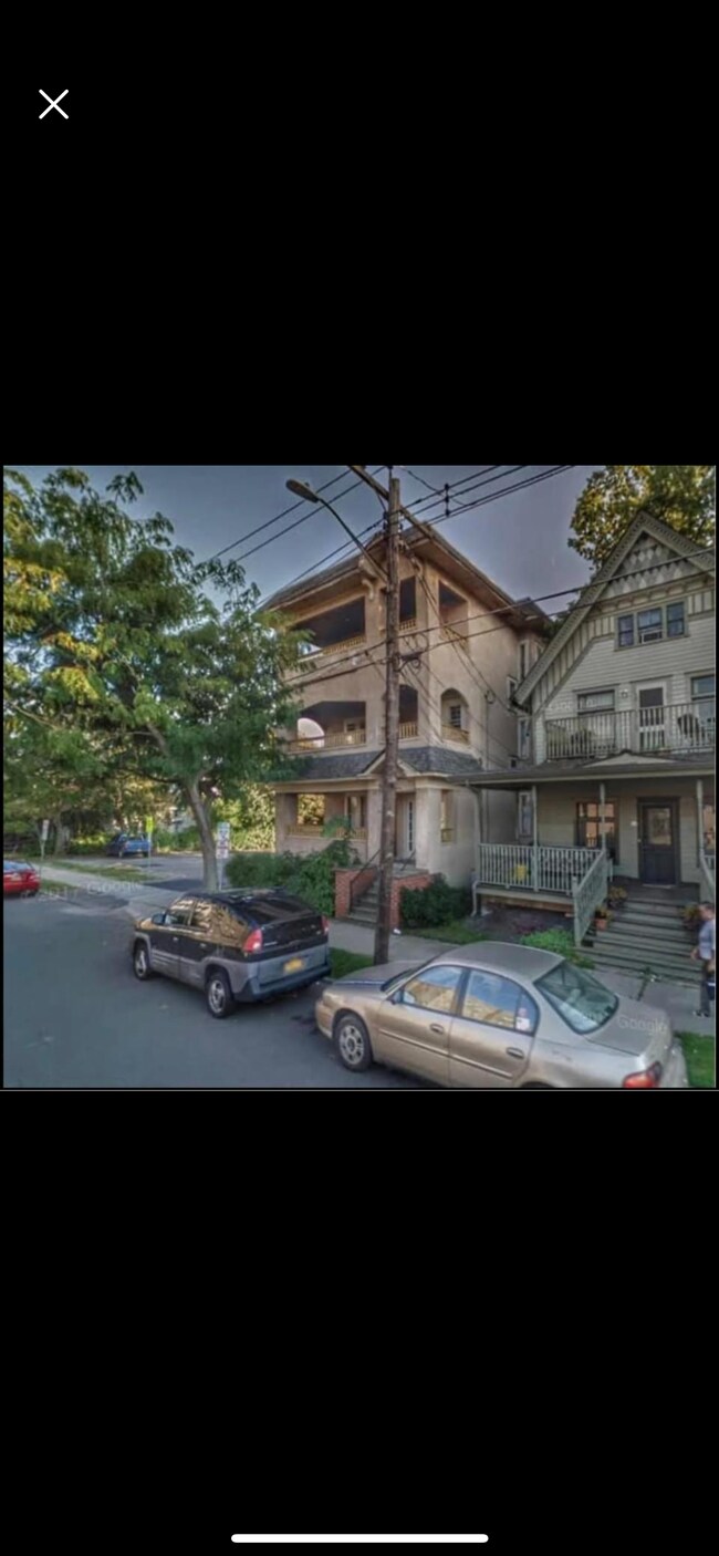 Building Photo - 11 North St