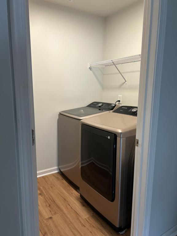 Foto del edificio - 205 Math Pl