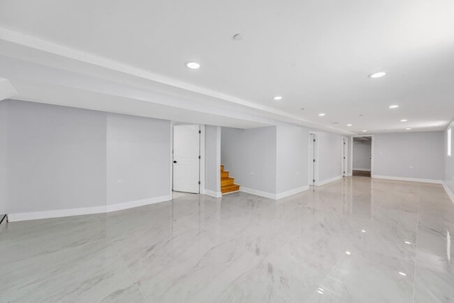 Foto del edificio - 1115 N Taylor Ave