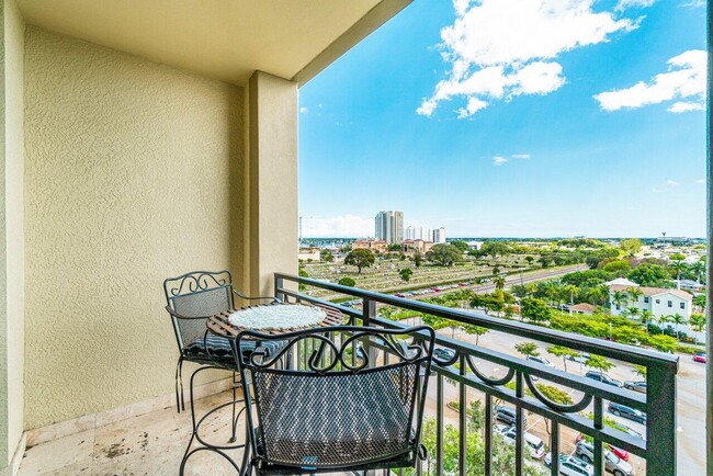 Building Photo - 550 Okeechobee Blvd