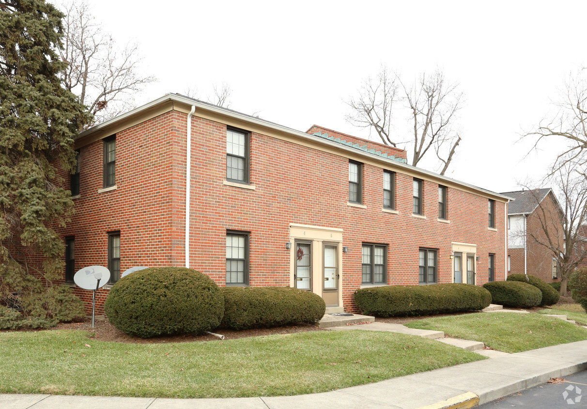 Primary Photo - Grandview Commons Apartments