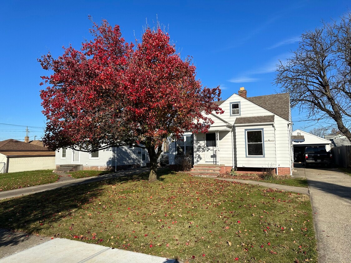 Primary Photo - 6810 Archmere Ave