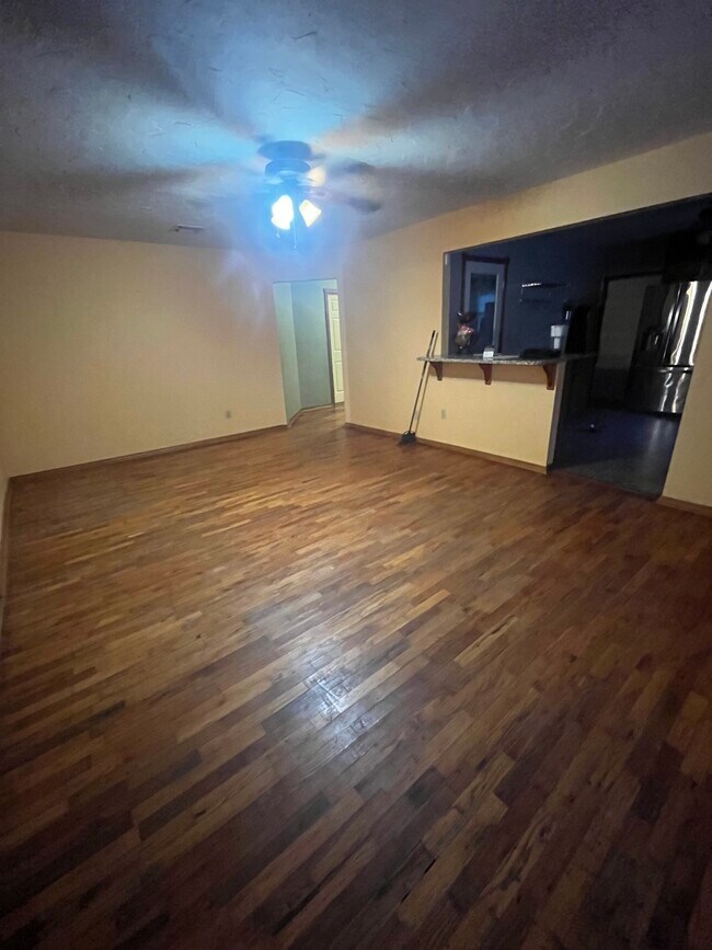 Foto del edificio - 334486 US-62