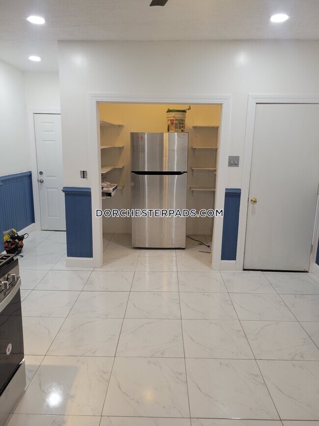 Foto del edificio - 91 Dakota St