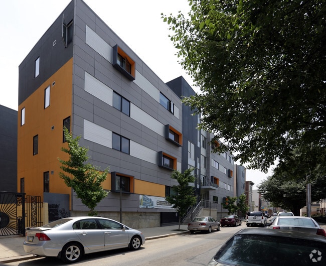 Photo - Skyline Apartments