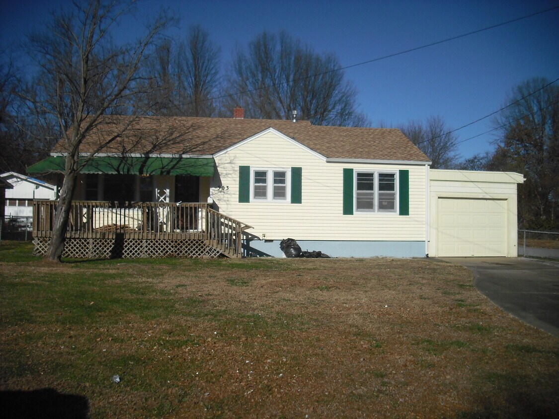 503 W Catalpa St, Springfield, MO 65807 House Rental in Springfield