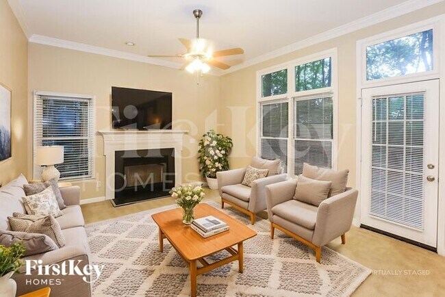 Foto del edificio - 9718 Whitewood Trail